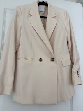 Cream Ming  Double-Breasted Women's Blazer